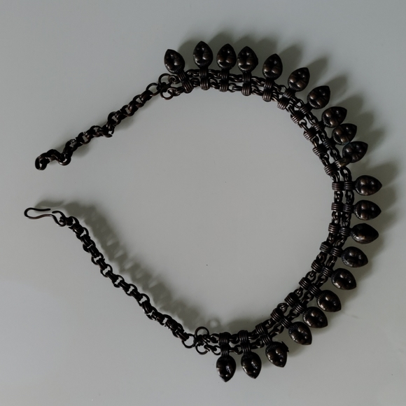 Jewelry - Neckpiece